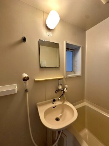 エルミタージュ甲陽園の物件内観写真