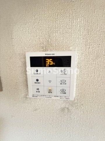 住吉宮町3丁目　貸戸建の物件内観写真