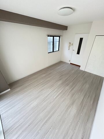 甲子園口駅 徒歩7分 2階の物件内観写真