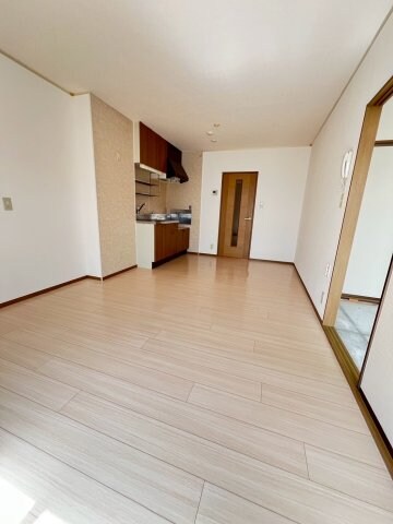 西宮北口駅 徒歩17分 2階の物件内観写真