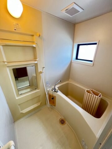 西宮北口駅 徒歩17分 2階の物件内観写真