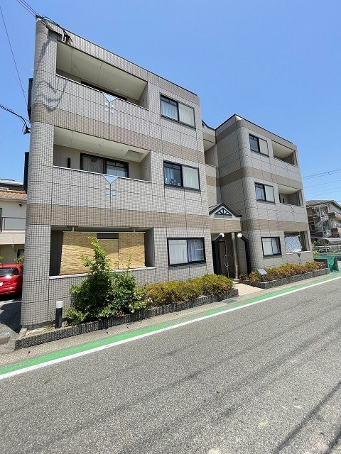 甲東園駅 徒歩15分 1階の物件外観写真