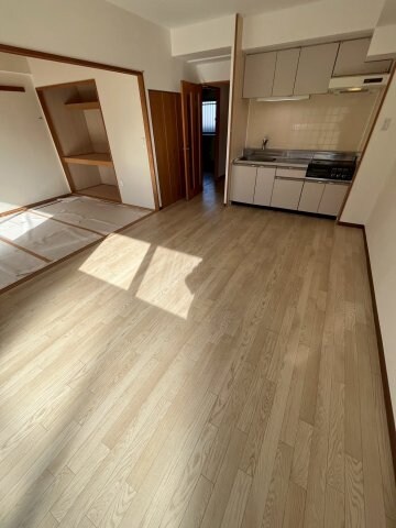 西宮北口駅 徒歩4分 2階の物件内観写真