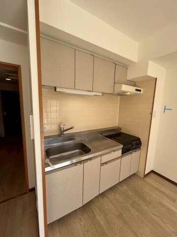 西宮北口駅 徒歩4分 2階の物件内観写真