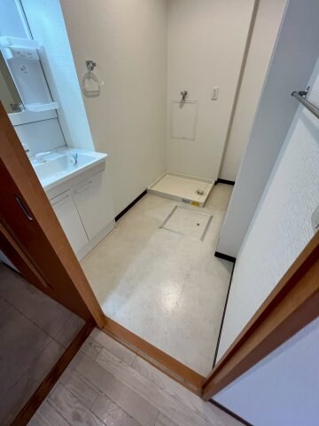 西宮北口駅 徒歩4分 2階の物件内観写真