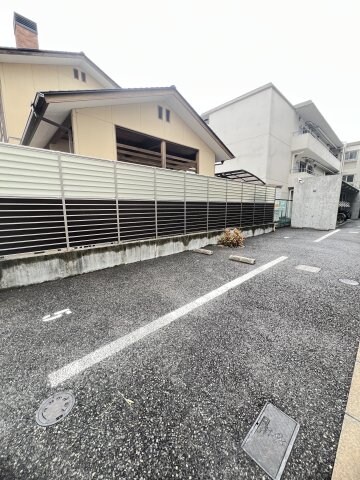 摂津本山駅 徒歩5分 1階の物件外観写真