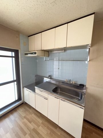 大石北町マンションの物件内観写真