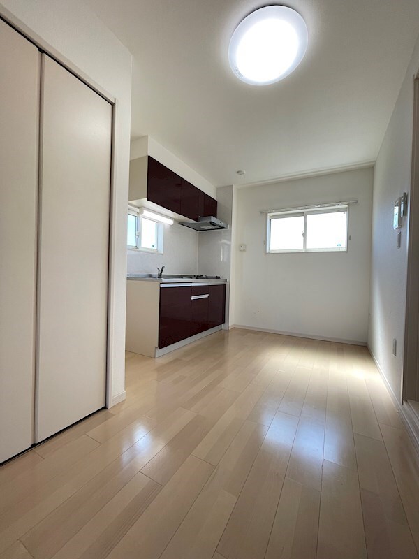 湊川公園駅 徒歩7分 2階の物件内観写真