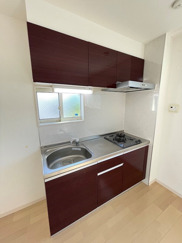 湊川公園駅 徒歩7分 2階の物件内観写真