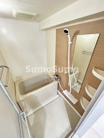 アングラーダムの物件内観写真