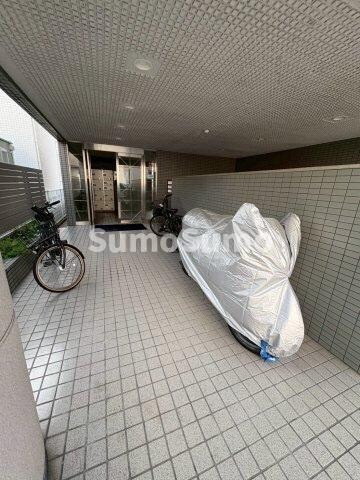 アングラーダムの物件内観写真