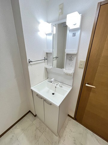 西宮北口駅 徒歩12分 2階の物件内観写真