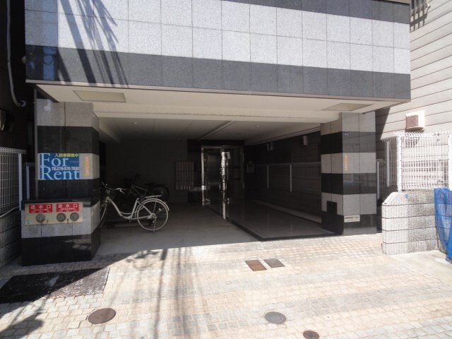 B-RISE元町の物件外観写真