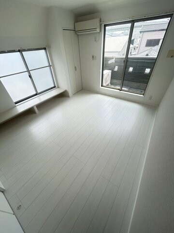 アクロス神戸灘アパートメントの物件内観写真