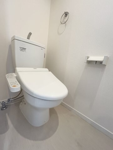 アクロス神戸灘アパートメントの物件内観写真