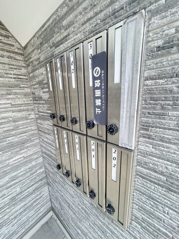 アクロス神戸灘アパートメントの物件内観写真