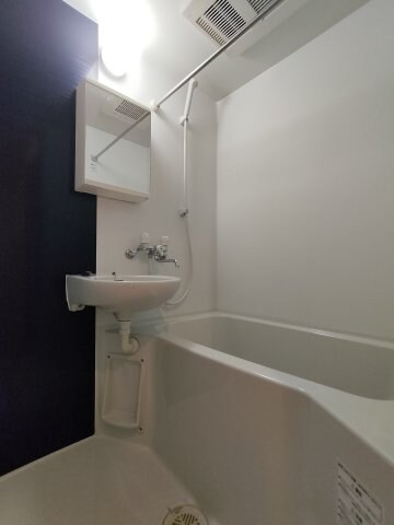 オリーブハウスの物件内観写真