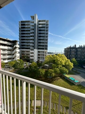 UR浜甲子園なぎさ街25号棟の物件内観写真