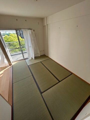 UR浜甲子園なぎさ街25号棟の物件内観写真