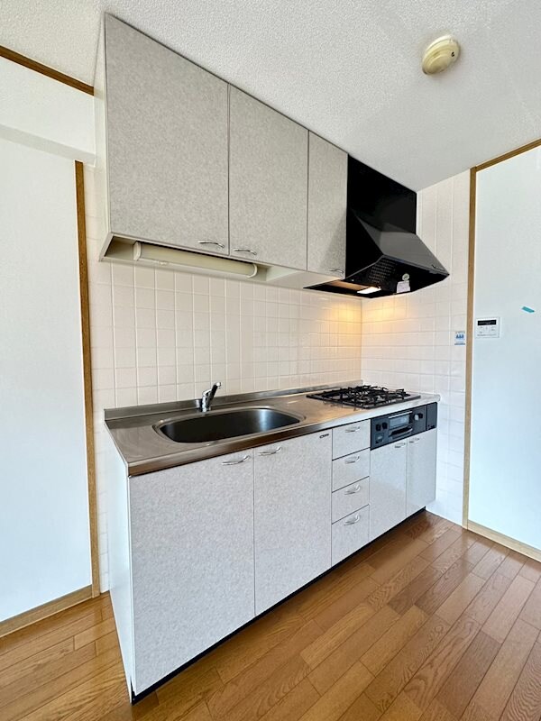 ラシュレ・ウエスト六甲の物件内観写真