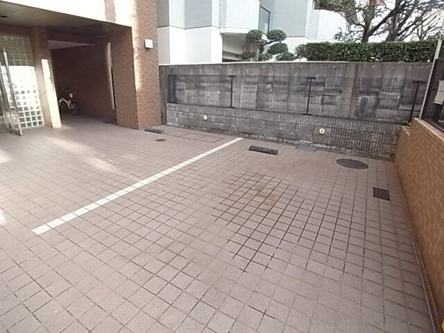 湊川公園駅 徒歩2分 9階の物件外観写真