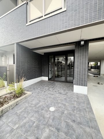 青木駅 徒歩5分 1階の物件外観写真