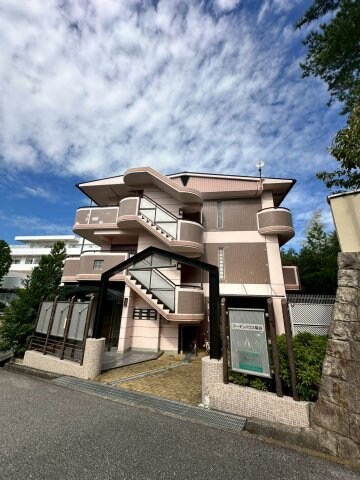 苦楽園口駅 徒歩5分 3階の物件外観写真