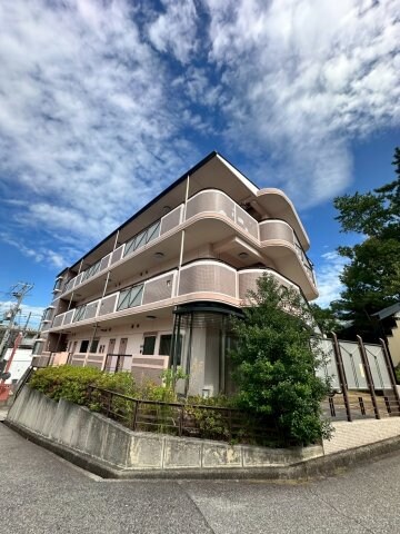 苦楽園口駅 徒歩5分 3階の物件外観写真