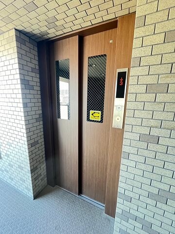 西宮北口駅 徒歩8分 8階の物件外観写真