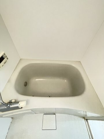 アクロス神戸灘アパートメントの物件内観写真