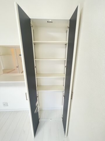 アクロス神戸灘アパートメントの物件内観写真