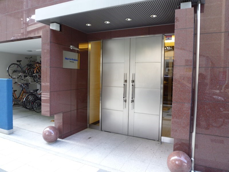 カスタリア三宮の物件外観写真