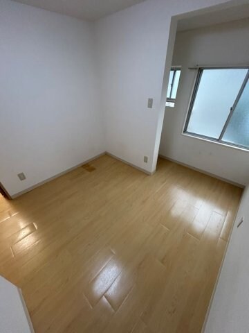 湊川公園駅 徒歩10分 2階の物件内観写真