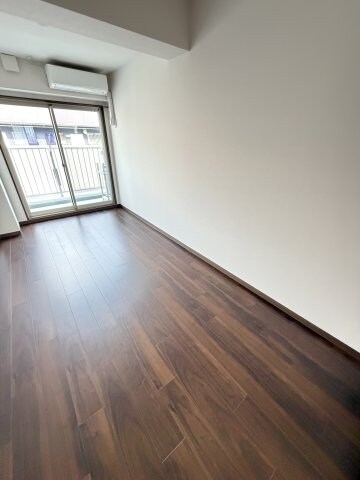 ウィステリア神戸湊川の物件内観写真