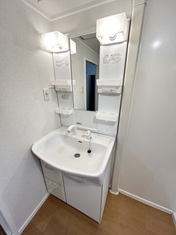 明石大窪住宅4号棟の物件内観写真