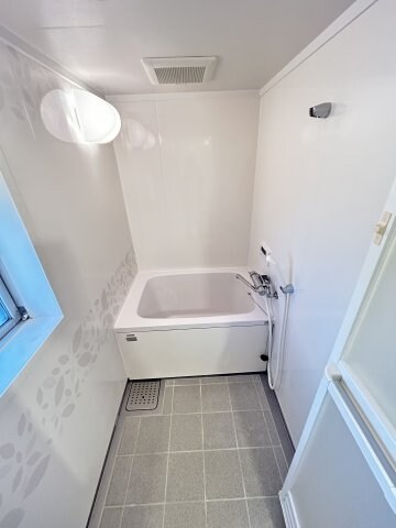 明石大窪住宅4号棟の物件内観写真