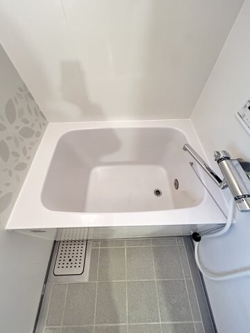 明石大窪住宅4号棟の物件内観写真