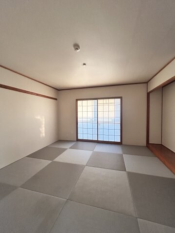 明石大窪住宅4号棟の物件内観写真