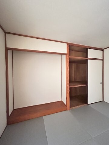 明石大窪住宅4号棟の物件内観写真