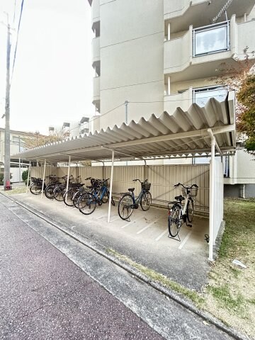 明石大窪住宅4号棟の物件内観写真