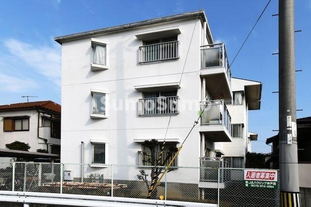 ハイツ北別府の物件外観写真