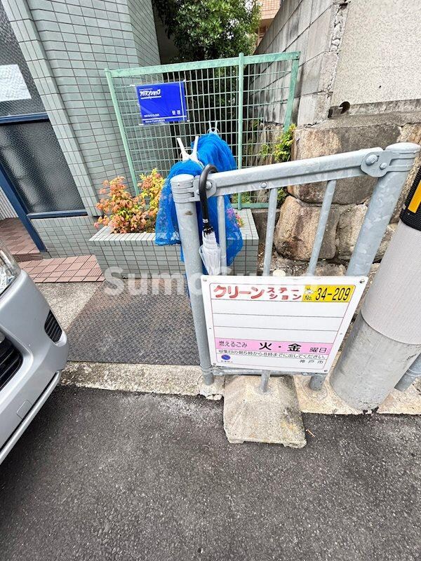 メゾンフレールの物件外観写真