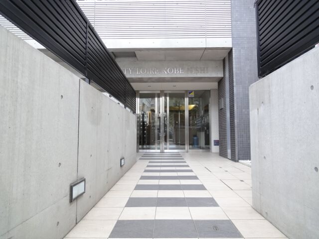 神戸駅 徒歩10分 4階の物件外観写真