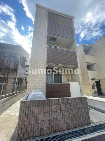 月見山駅 徒歩5分 3階の物件外観写真