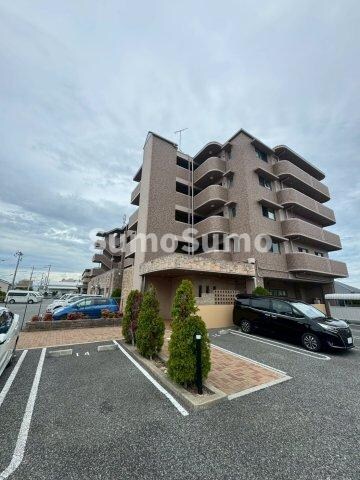 グレイスコートの物件外観写真