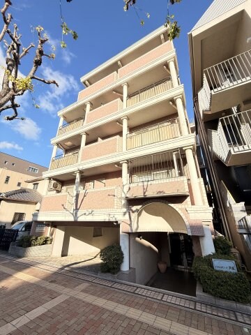 イルシオンド芦屋の物件外観写真