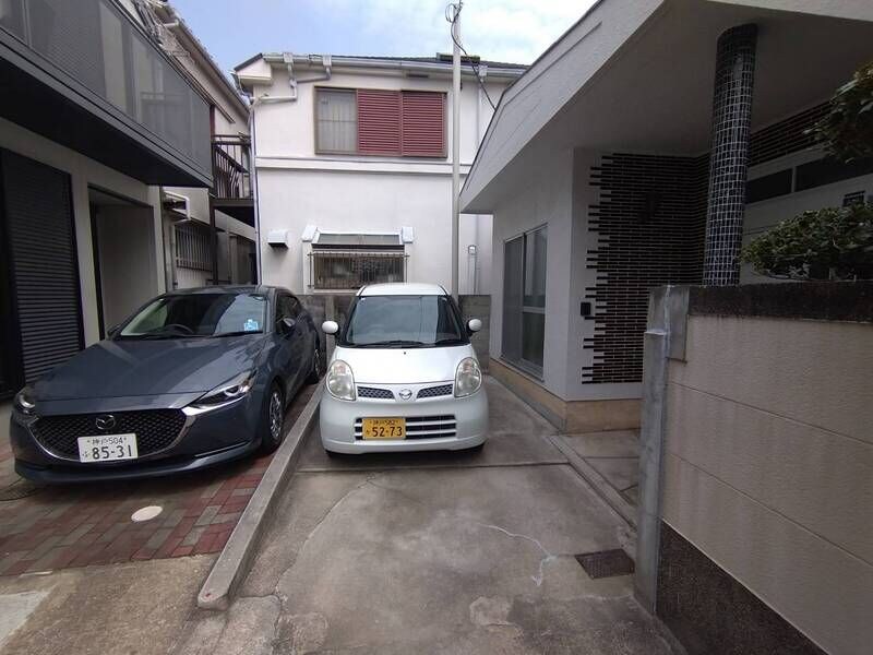 高丸1丁目7-7戸建の物件外観写真