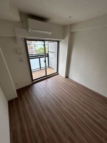 GENOVIA神戸湊川公園の物件内観写真