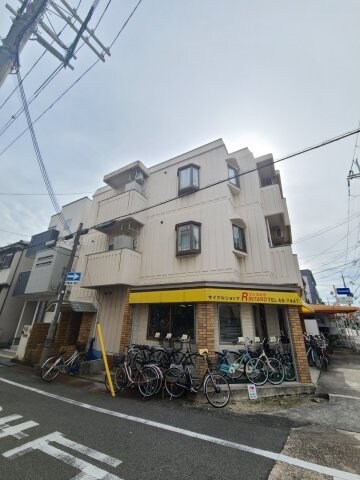 鳴尾・武庫川女子大前駅 徒歩4分の物件外観写真