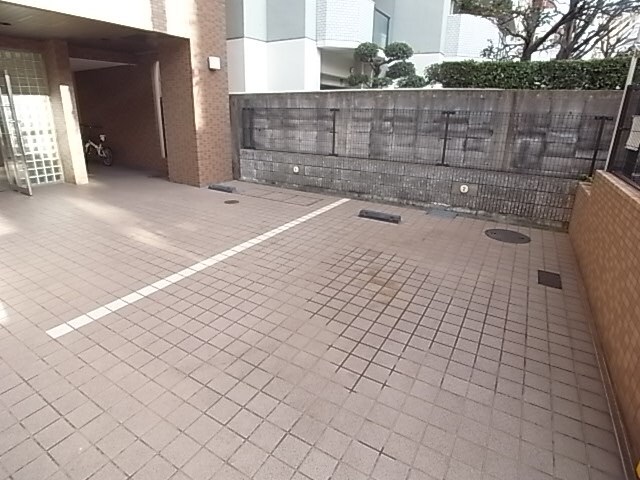 湊川駅 徒歩3分 4階の物件外観写真